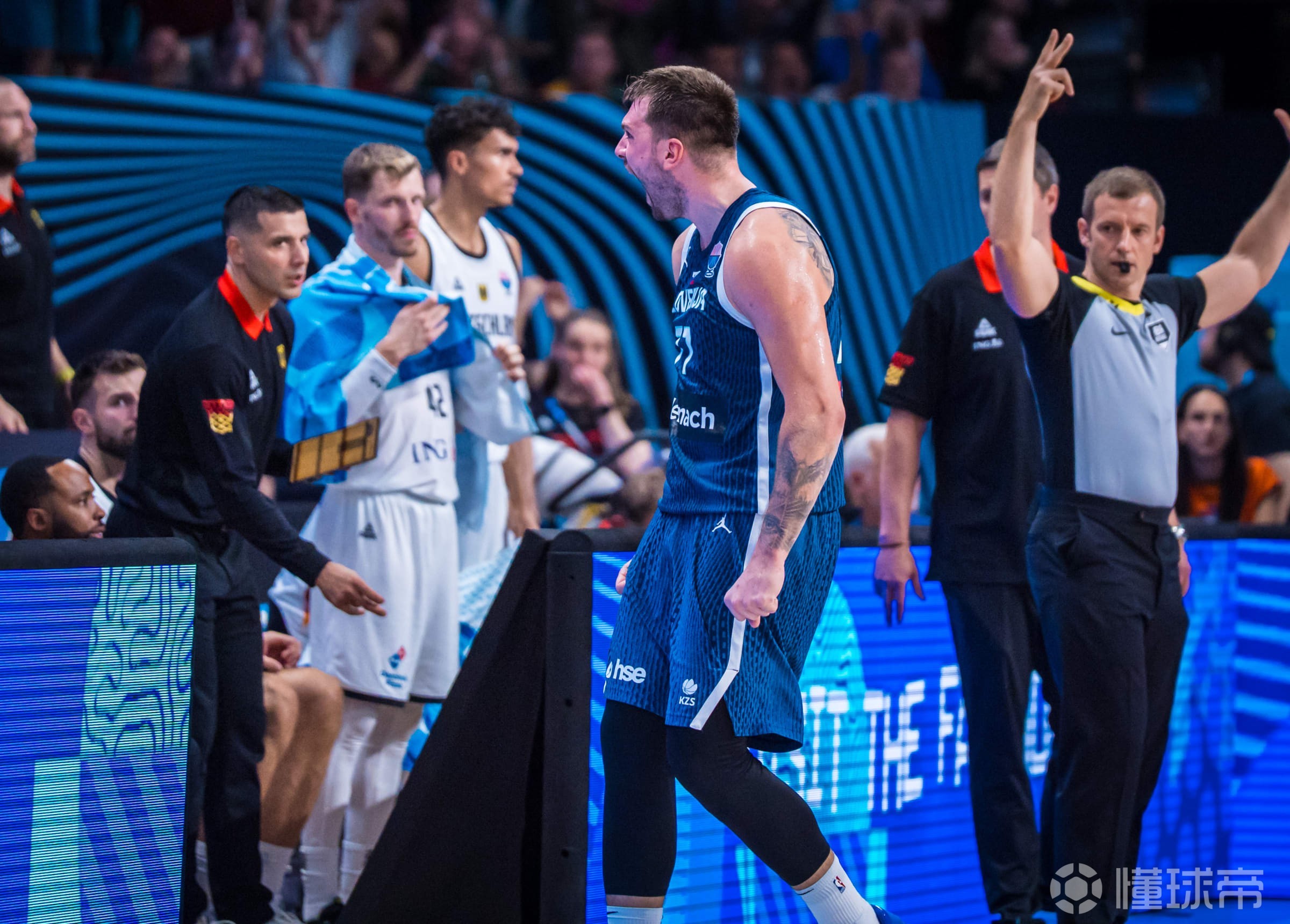 爱游戏体育官方网站关于东契奇连续十二场比赛得分超过回归赛场，尤文图斯挑战极限！的信息