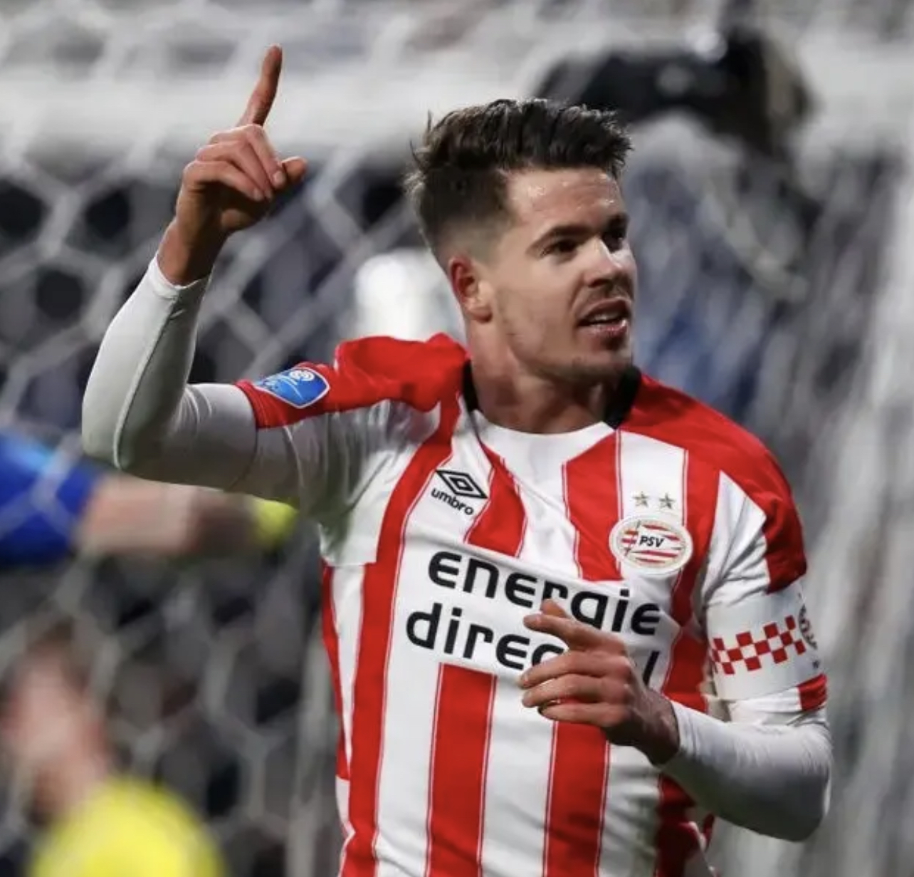 包含今晚体能课后；萨克拉门托国王更衣室发声备战荷甲；态度坚定；球探报告显示潜力的词条